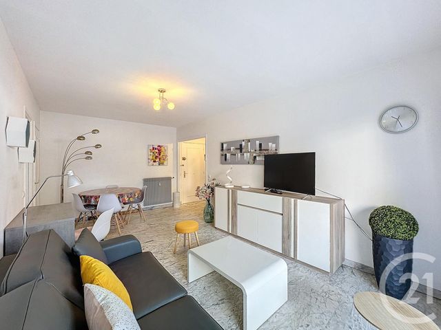 Appartement F2 à vendre - 2 pièces - 46.0 m2 - CANNES - 06 - PROVENCE-ALPES-COTE-D-AZUR - Century 21 Adhère Transactions