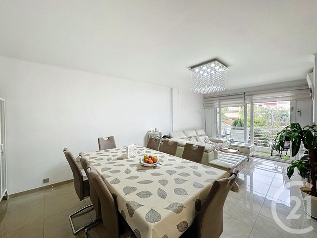 Appartement F4 à vendre - 4 pièces - 79.8 m2 - CANNES - 06 - PROVENCE-ALPES-COTE-D-AZUR - Century 21 Adhère Transactions