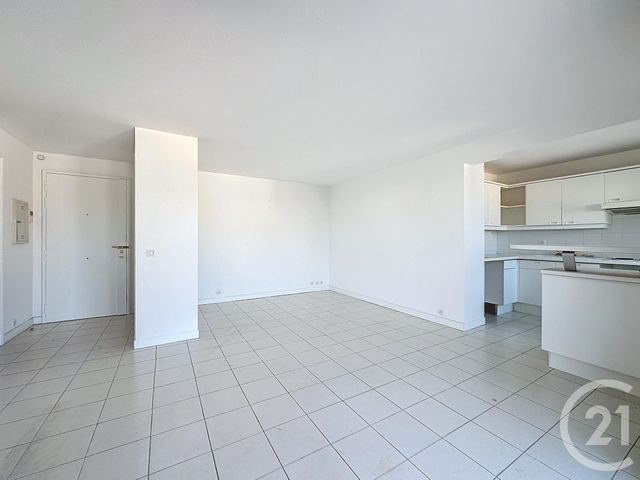 Appartement F3 à louer CANNES