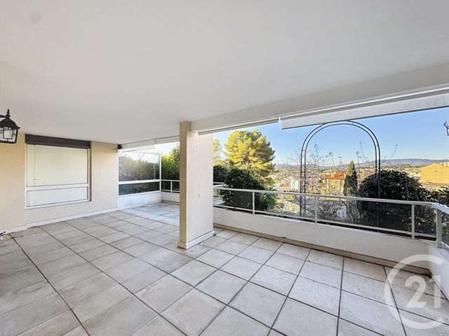 Appartement F3 à vendre - 4 pièces - 100.35 m2 - LE CANNET - 06 - PROVENCE-ALPES-COTE-D-AZUR - Century 21 Adhère Transactions