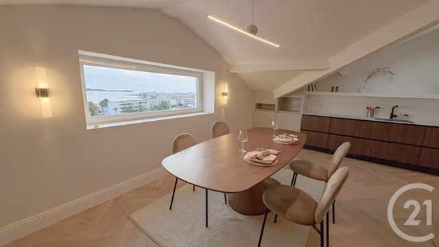 Appartement F2 à vendre - 2 pièces - 58.1 m2 - CANNES - 06 - PROVENCE-ALPES-COTE-D-AZUR - Century 21 Adhère Transactions