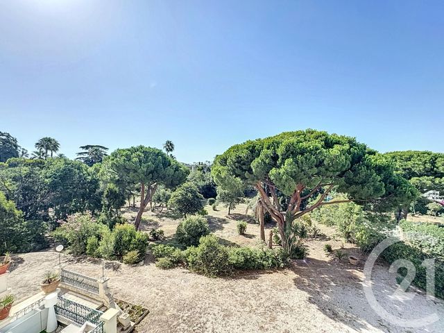 Appartement F3 à vendre - 3 pièces - 80.0 m2 - CANNES - 06 - PROVENCE-ALPES-COTE-D-AZUR - Century 21 Adhère Transactions